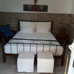 ★ Meniko's House ★ Cozy Nest Himare