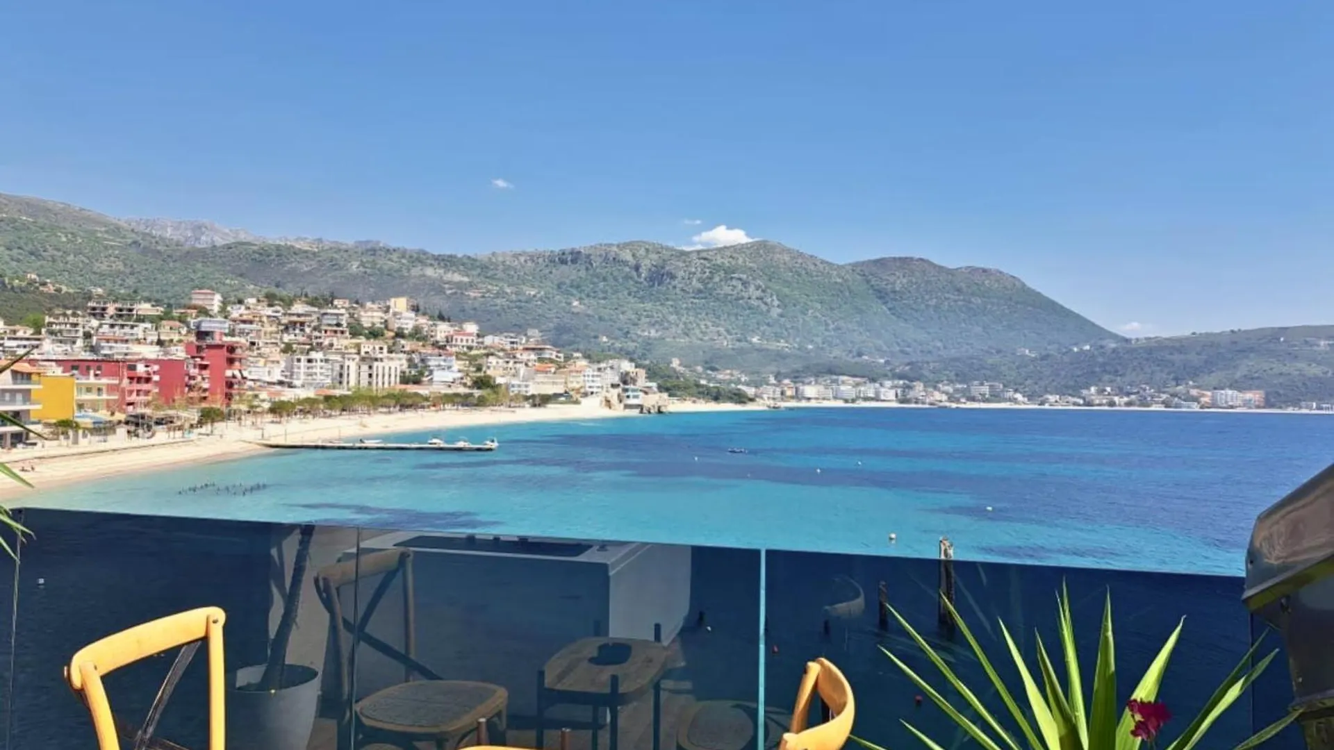 Rea Boutique Hotel Himare Albânia